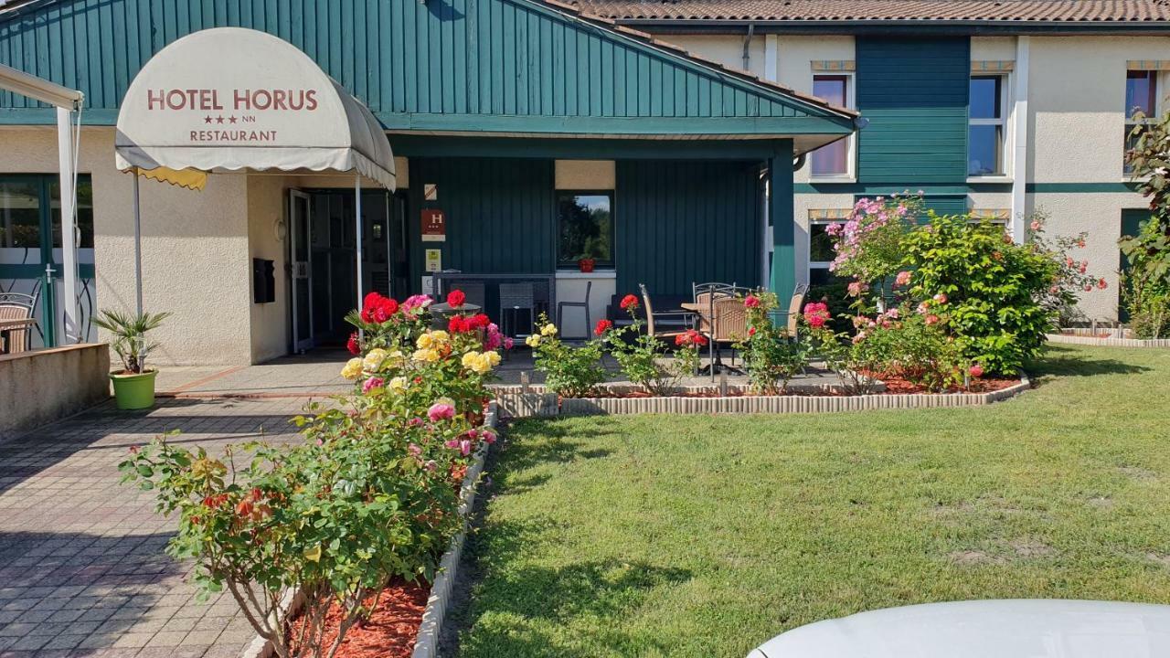 Logis Hotel Horus Restaurant Les Bruyeres Toulenne Exterior photo
